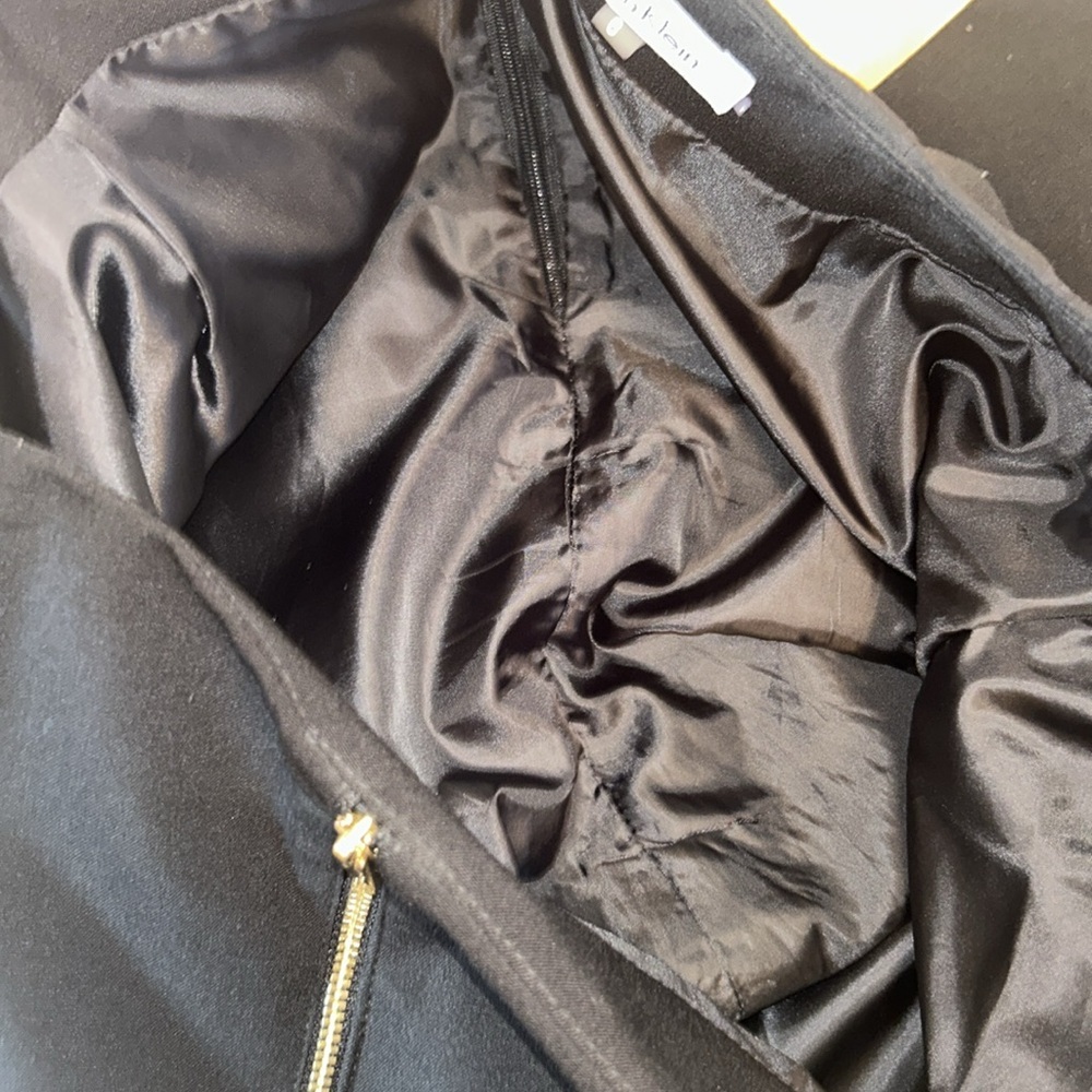 Calvin Klein Black Pencil Skirt with Gold Embellishments size 6 - Picture 10 of 10